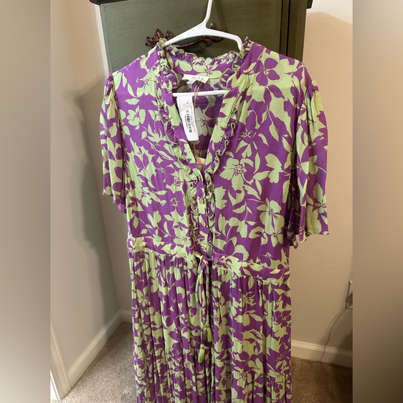 Easel Purple and Green Floral Print Maxi Dress NWT - Picture 8 of 15